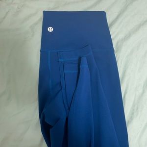 LULULEMON nulu fabric leggings. FULL LENGTH